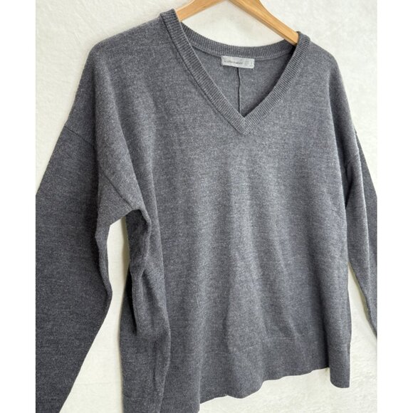 Icebreaker Women's V-Neck Gray Wool Sweater Size Large - Picture 4 of 8